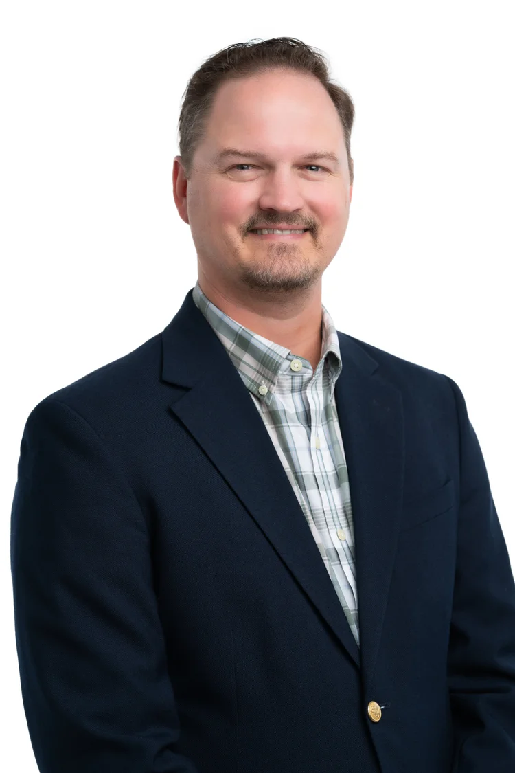Portrait of Damon D. Domer